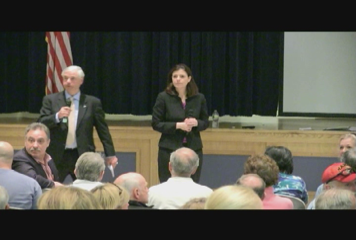 Thumbnail image for Senator Kelly Ayotte presentation in Tilton  April 30, 2013