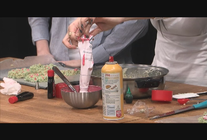 Thumbnail image for Hudson in Hudson Wreath